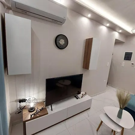 Apartment Thermaic Modern By μρs